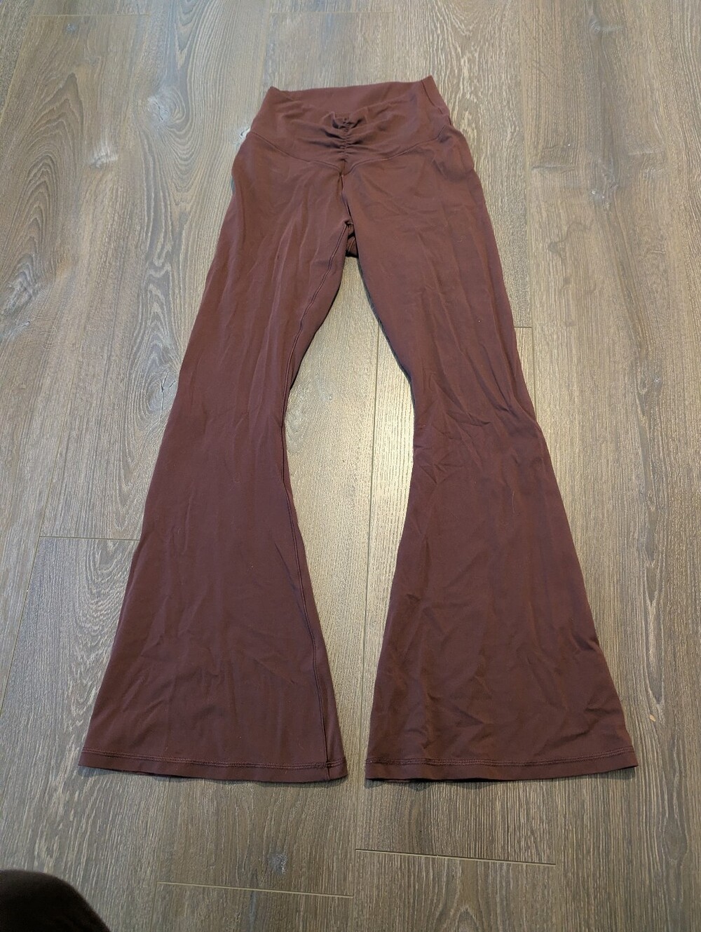 Medium Aerie Flare Leggings